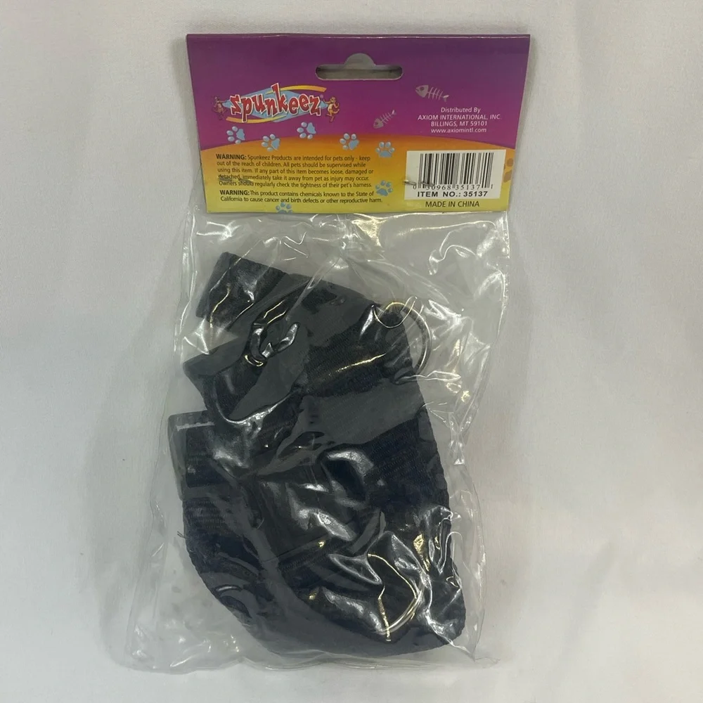 Brand New 7/8” dog harness- black